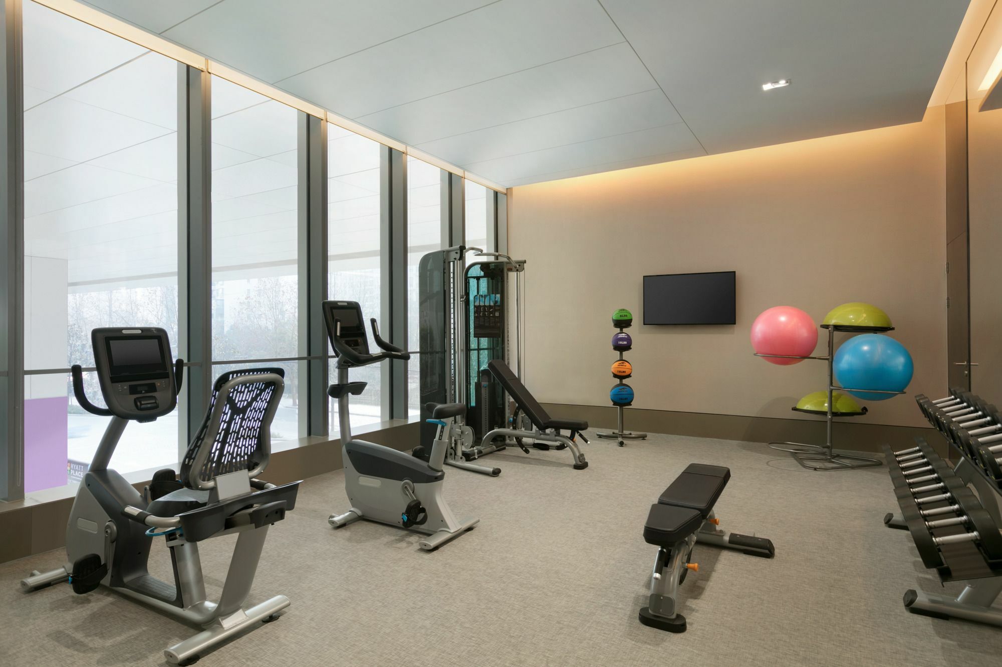Hyatt Place Shanghai Tianshan Plaza Екстер'єр фото